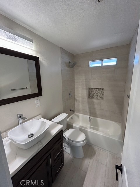 1597 Ferree Street Property Photo 11