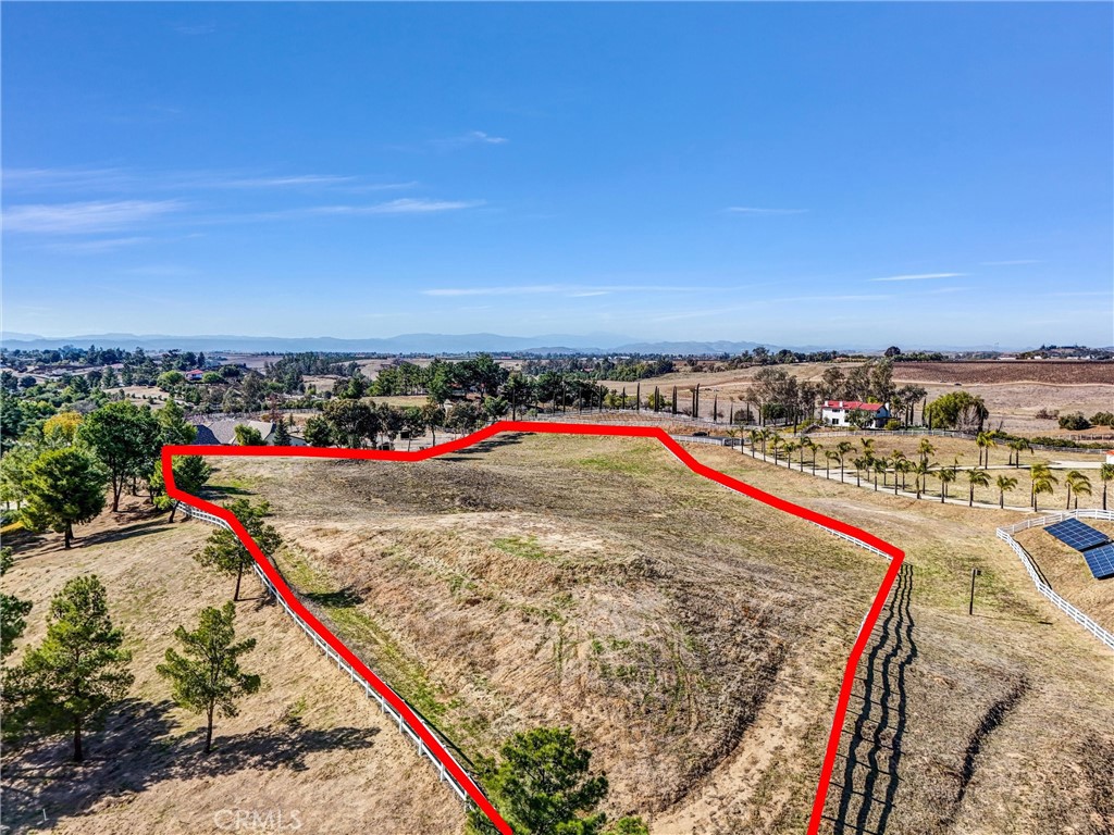 36335 Via Burgandy Property Photo 4