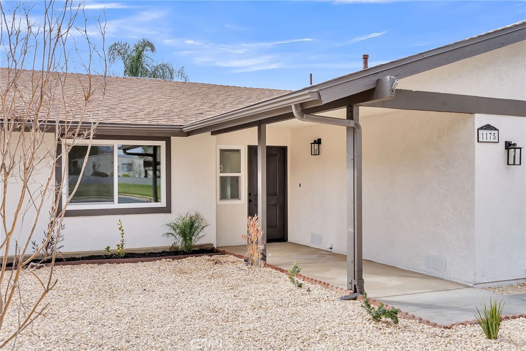 1175 Oak Valley Property Photo 4