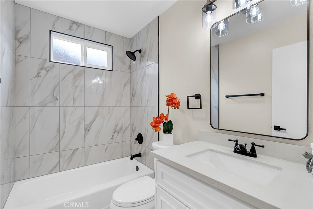 1175 Oak Valley Property Photo 21