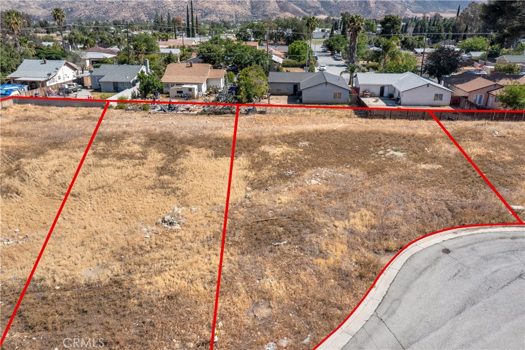 0 King Property Photo 1