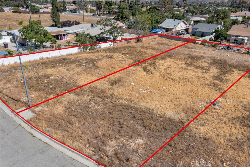 0 King Property Photo 8