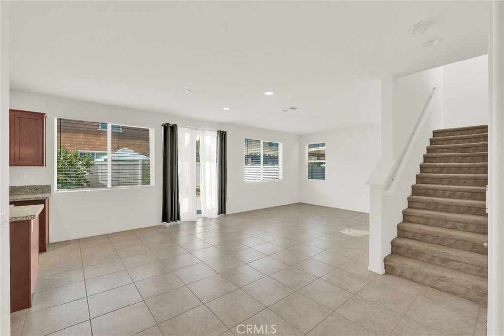 1416 Opal Court Property Photo 7