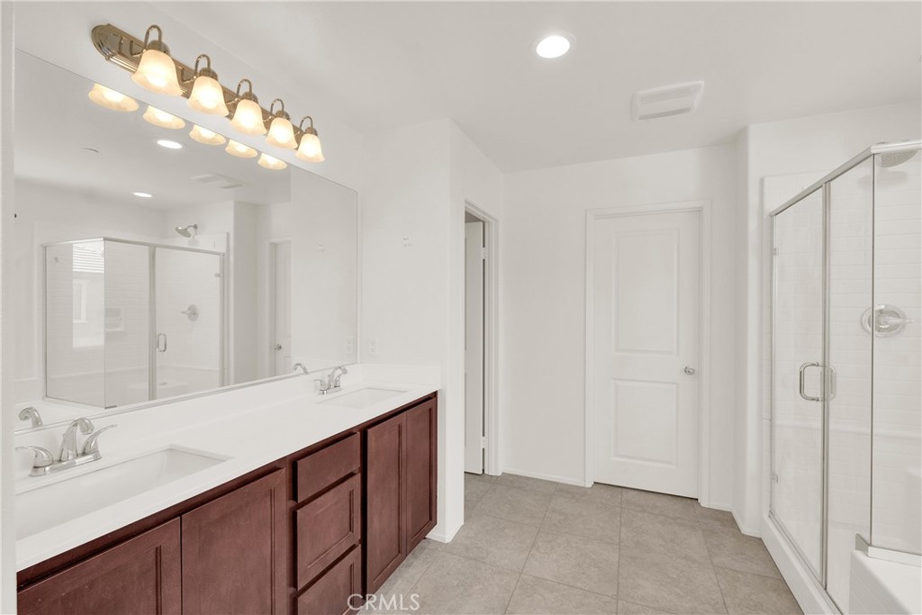 1416 Opal Court Property Photo 12