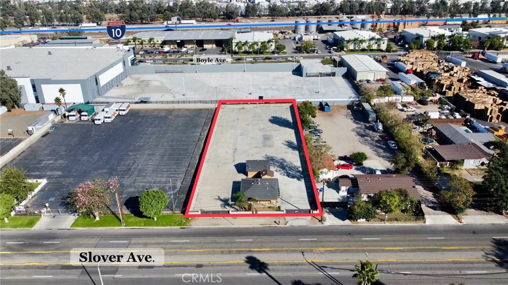 15594 Slover Avenue Property Photo 2