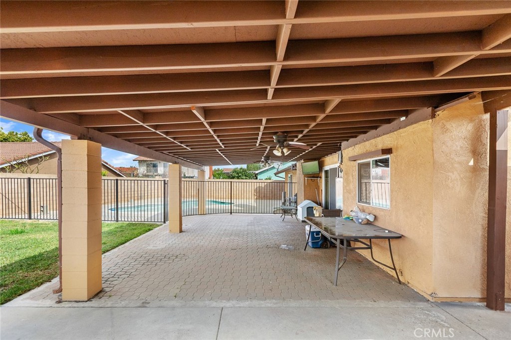 778 S Millard Avenue Property Photo 23