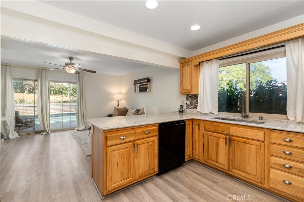 1453 Timberlane Drive Property Photo 10