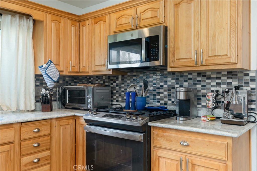 1453 Timberlane Drive Property Photo 11