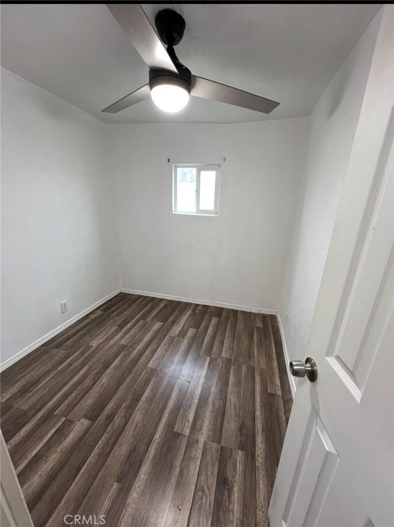 2250 W Darby 6 Property Photo 17