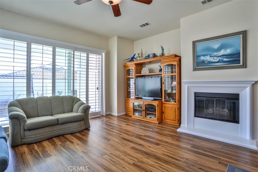 1750 Dalea Way Property Photo 4