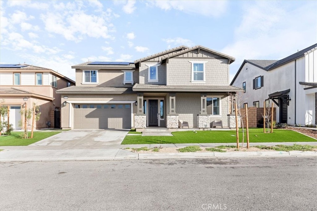 16708 Tulip Tree Street Property Photo 2