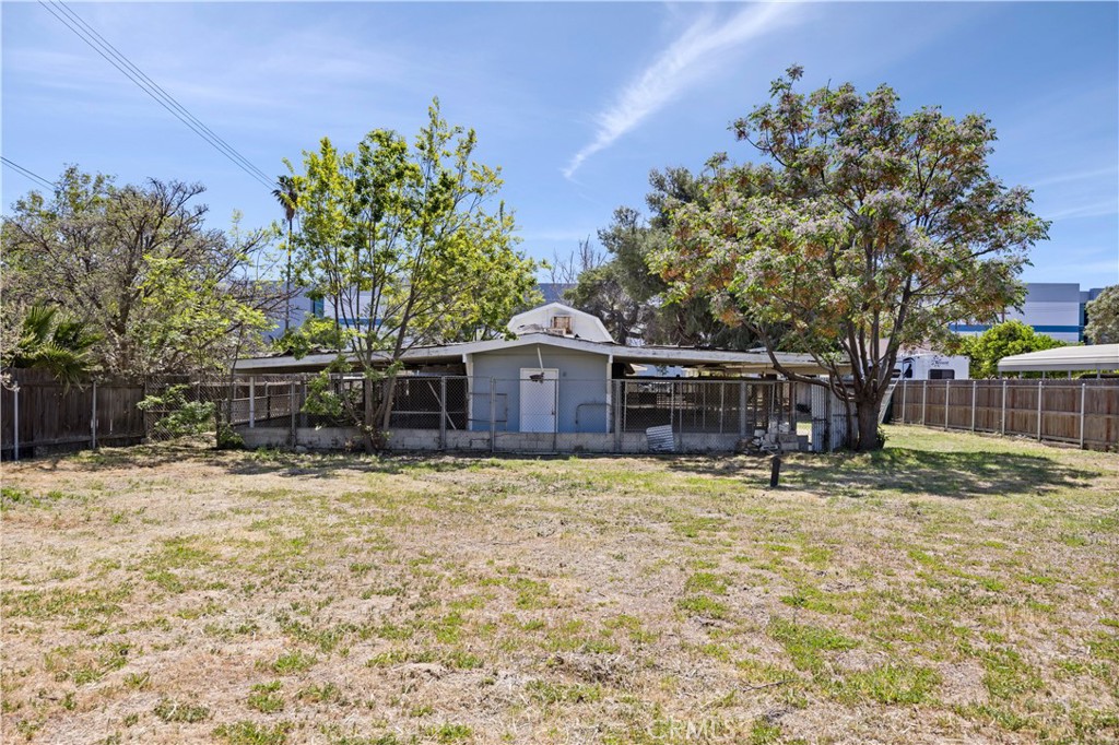 1829 E Elm Street Property Photo 43