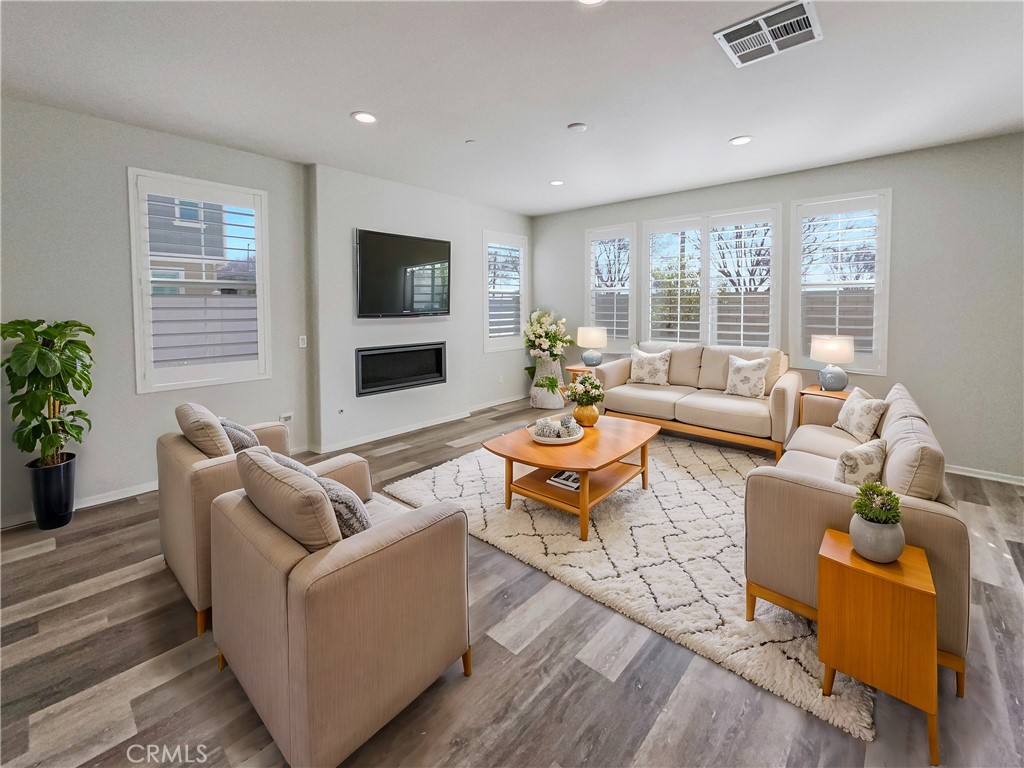 28723 Blossom Way Property Photo 2