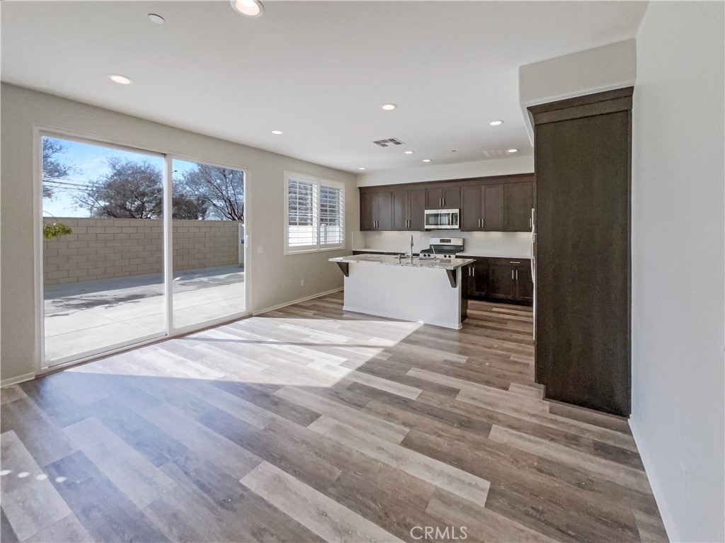 28723 Blossom Way Property Photo 12