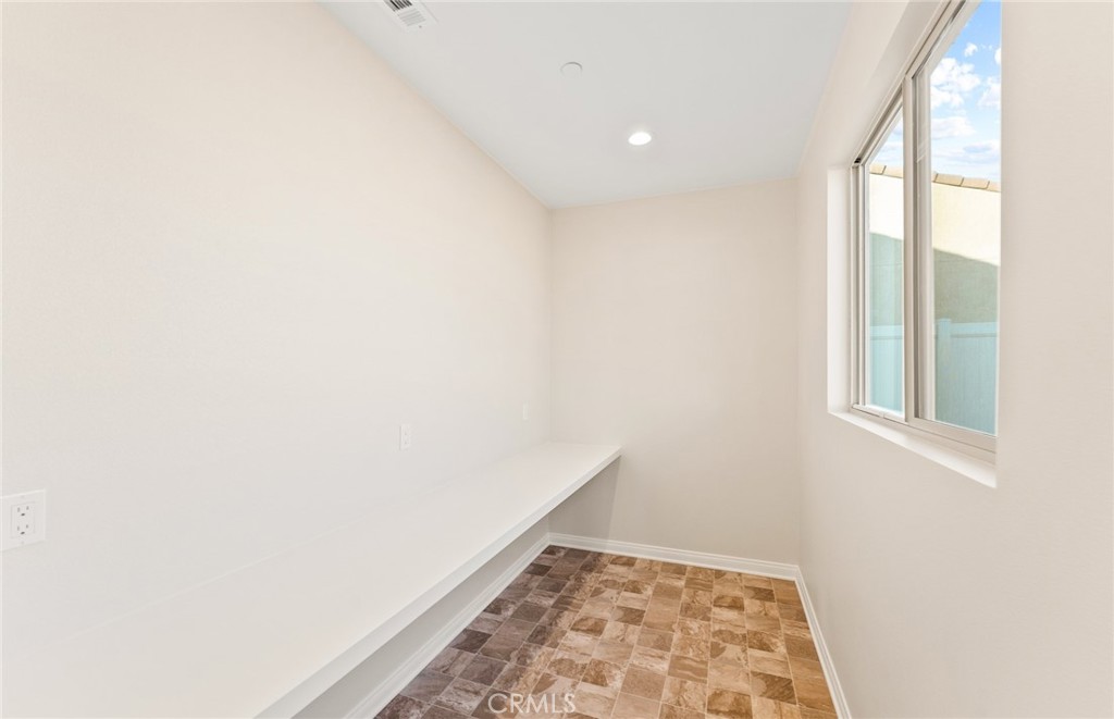 4473 Hickory Court Property Photo 13
