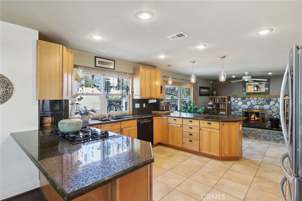 5020 Solitude Court Property Photo 7