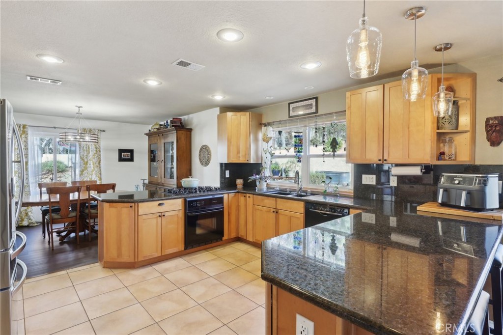 5020 Solitude Court Property Photo 10