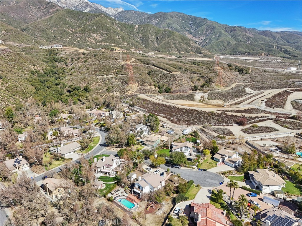 5020 Solitude Court Property Photo 24