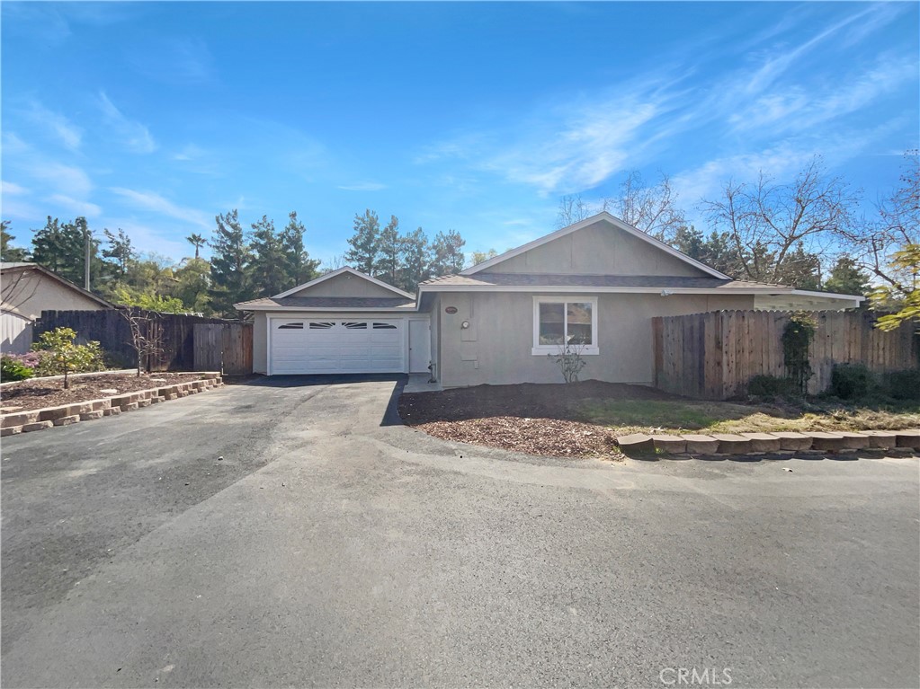 41270 Via Aguila Property Photo