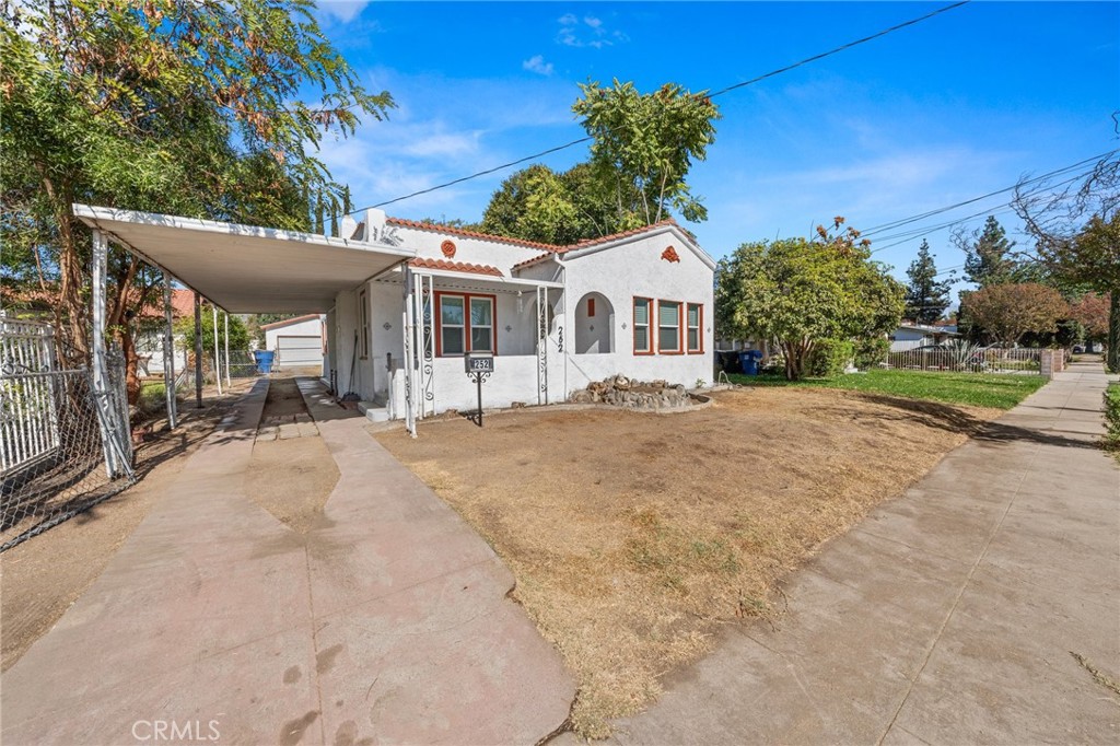 252 W 26th Street Property Photo 10