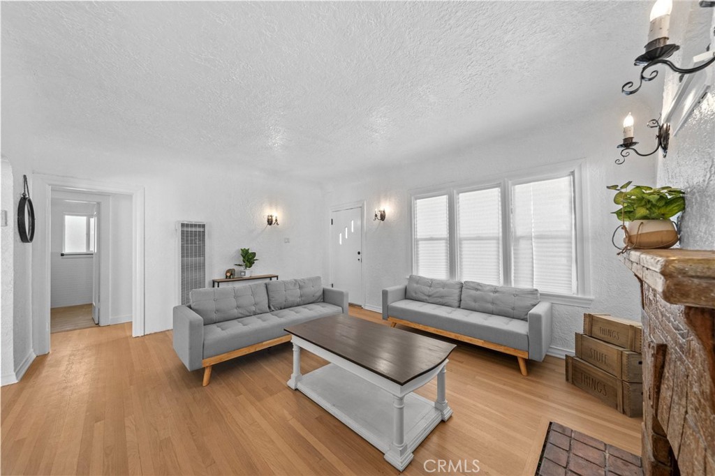252 W 26th Street Property Photo 15