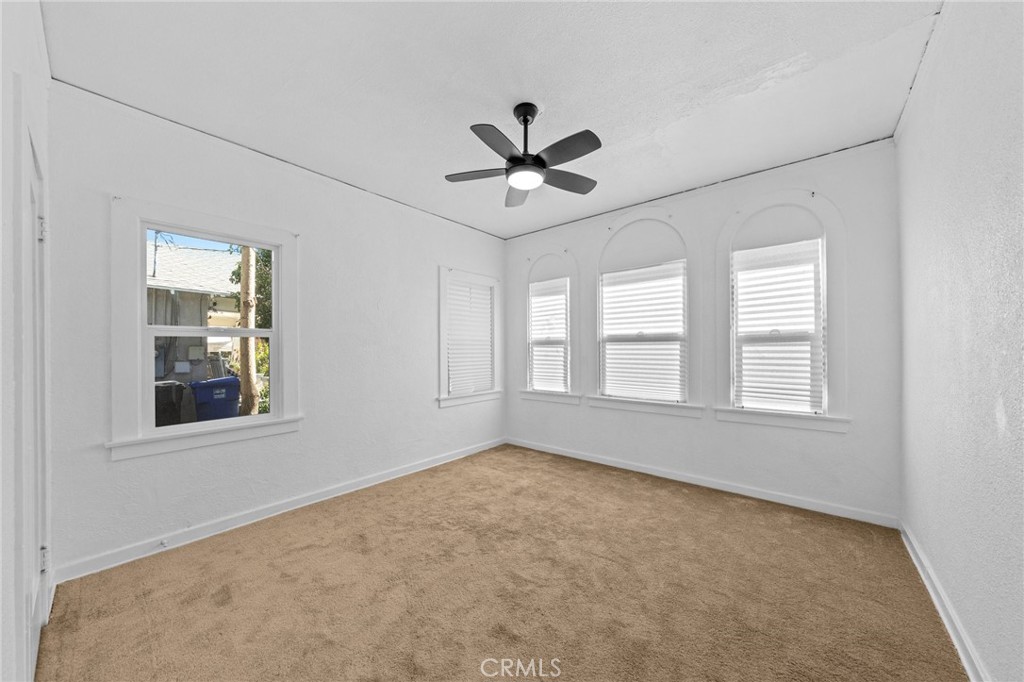 252 W 26th Street Property Photo 29