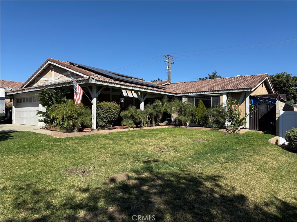 1687 N Fillmore Avenue Property Photo 1