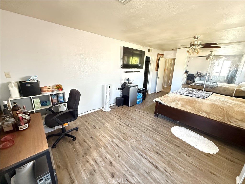 1687 N Fillmore Avenue Property Photo 21