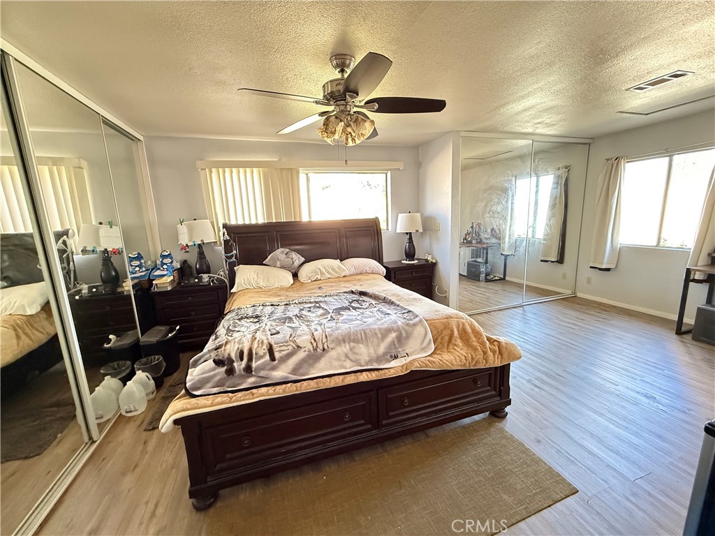 1687 N Fillmore Avenue Property Photo 22