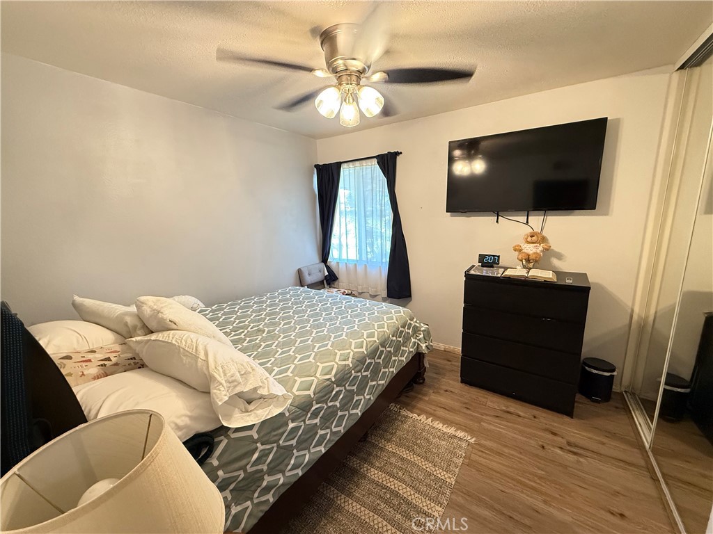 1687 N Fillmore Avenue Property Photo 24