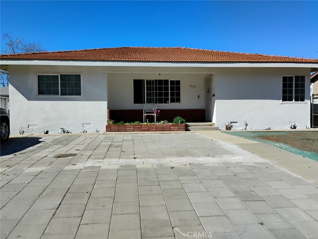 973 Orange Avenue Property Photo 1