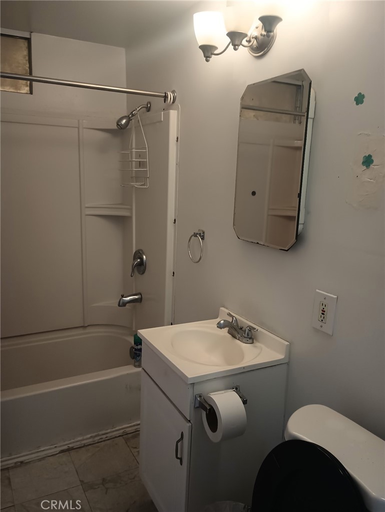 973 Orange Avenue Property Photo 7