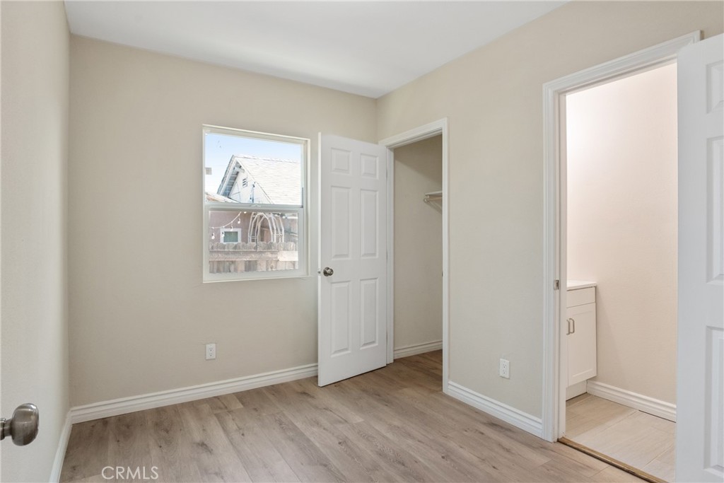 753 W 41st Street A Property Photo 10