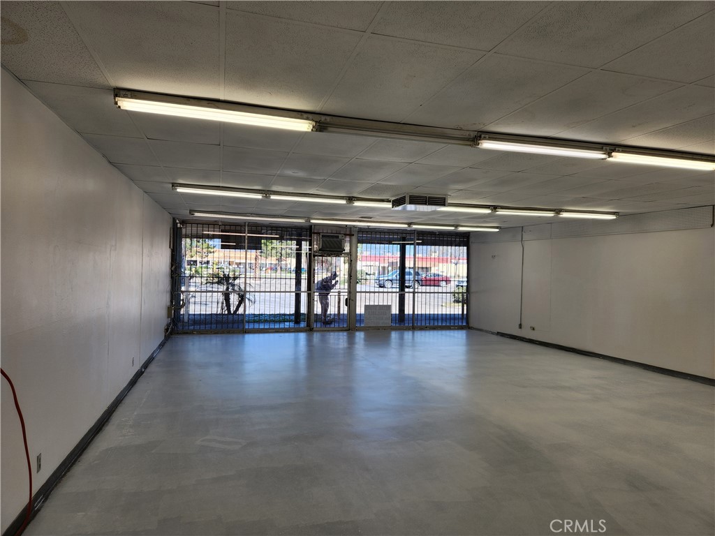 243 E Base Line Road Property Photo 4