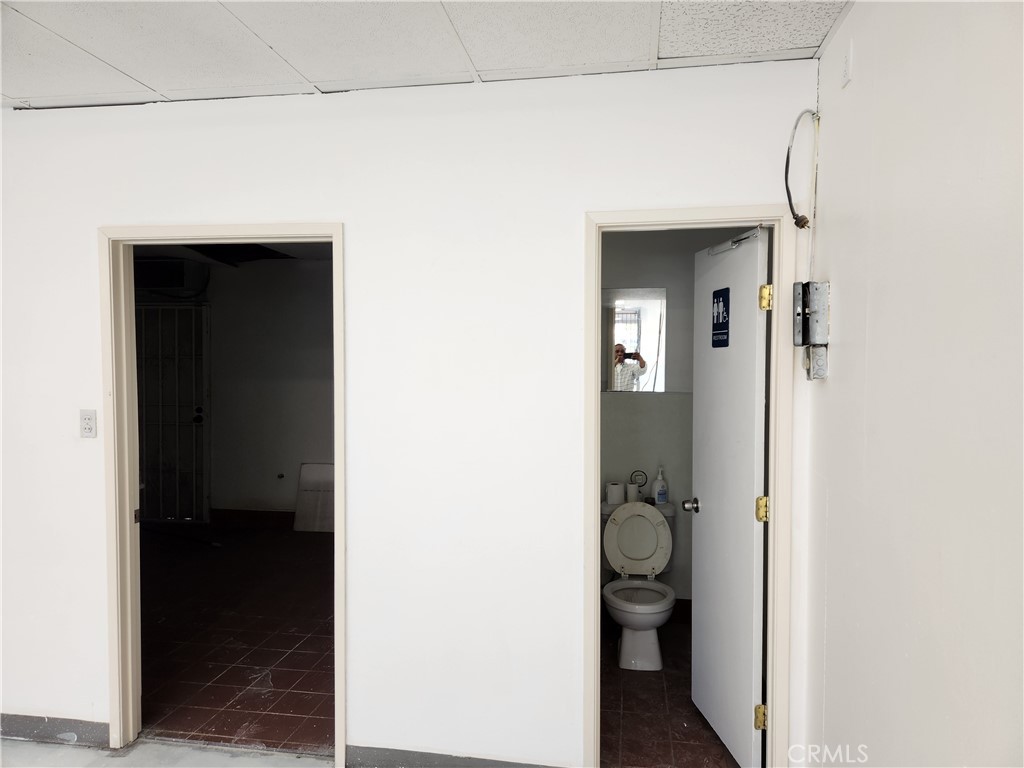 243 E Base Line Road Property Photo 7