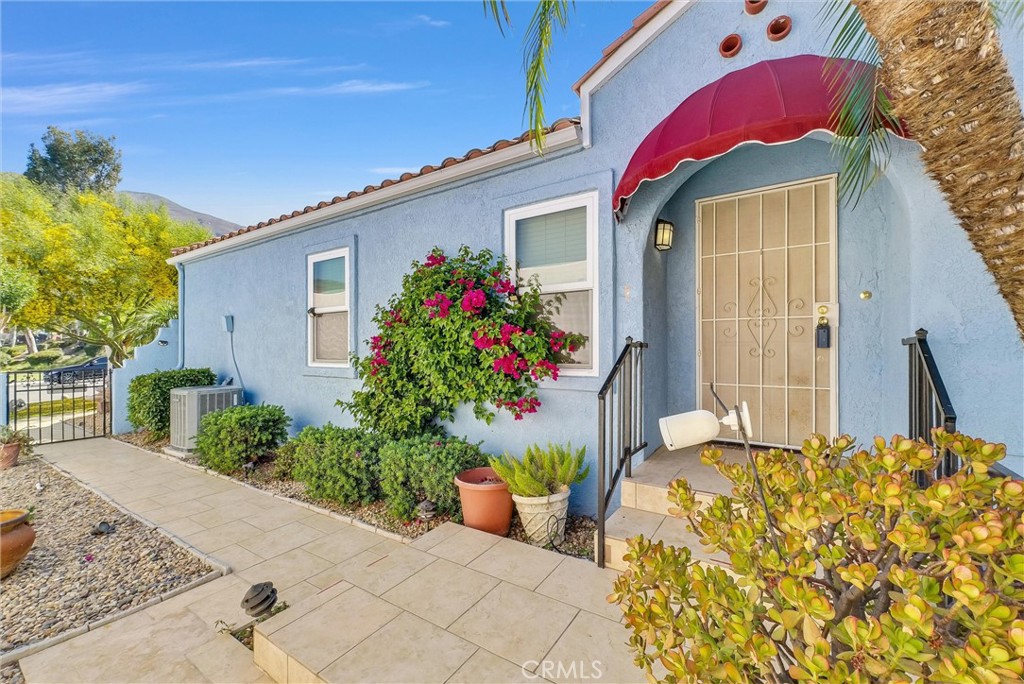 1814 Carrera Drive Property Photo 3