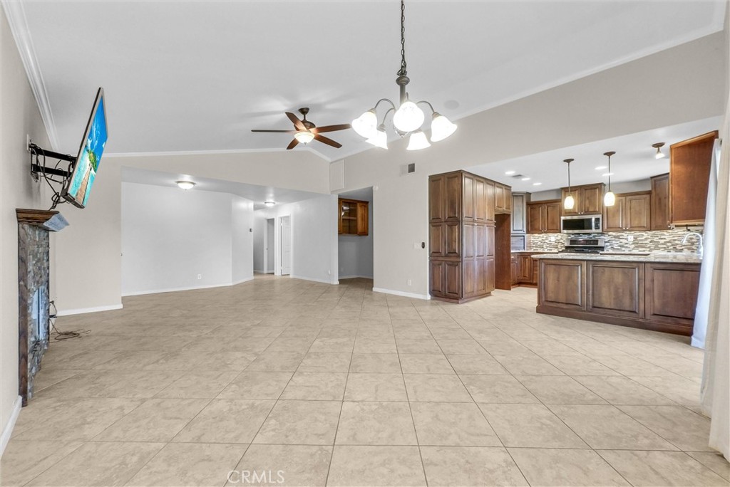 1814 Carrera Drive Property Photo 7