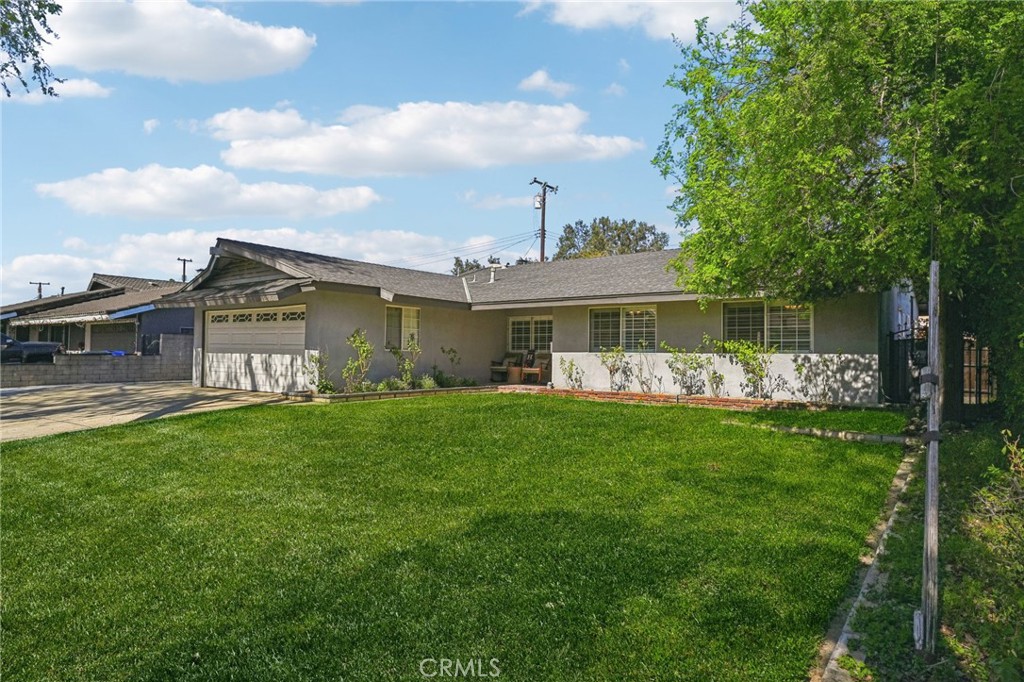 1005 W 7th Street Property Photo 1