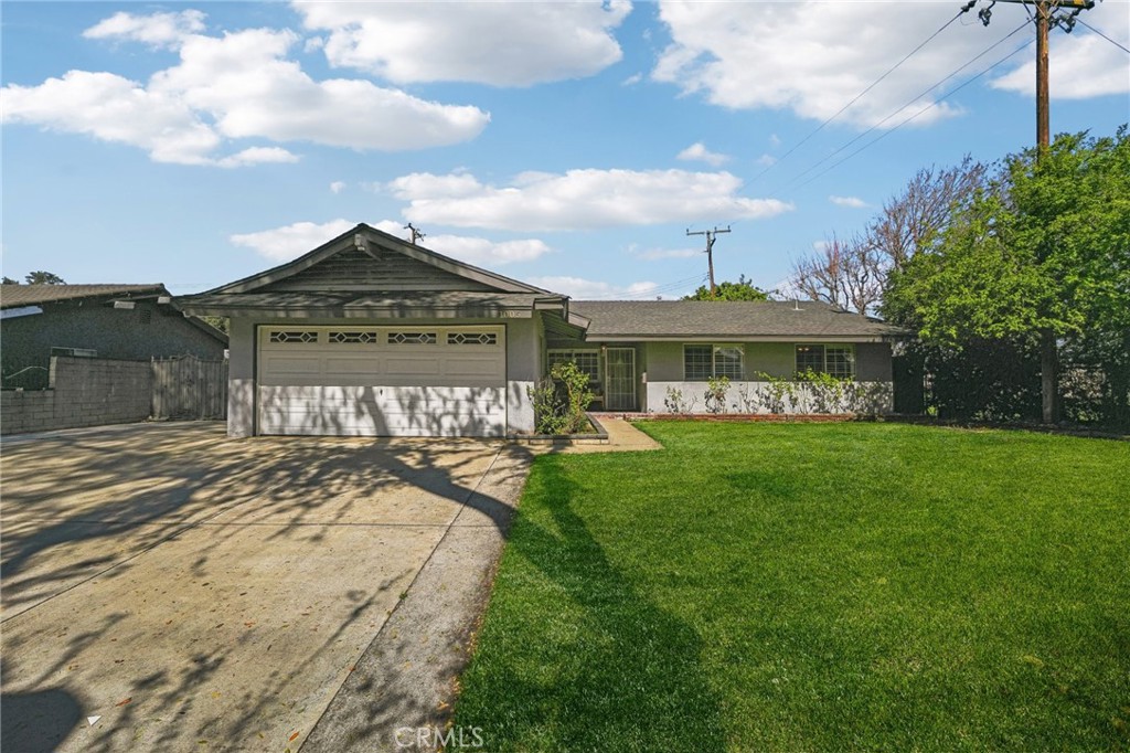 1005 W 7th Street Property Photo 2