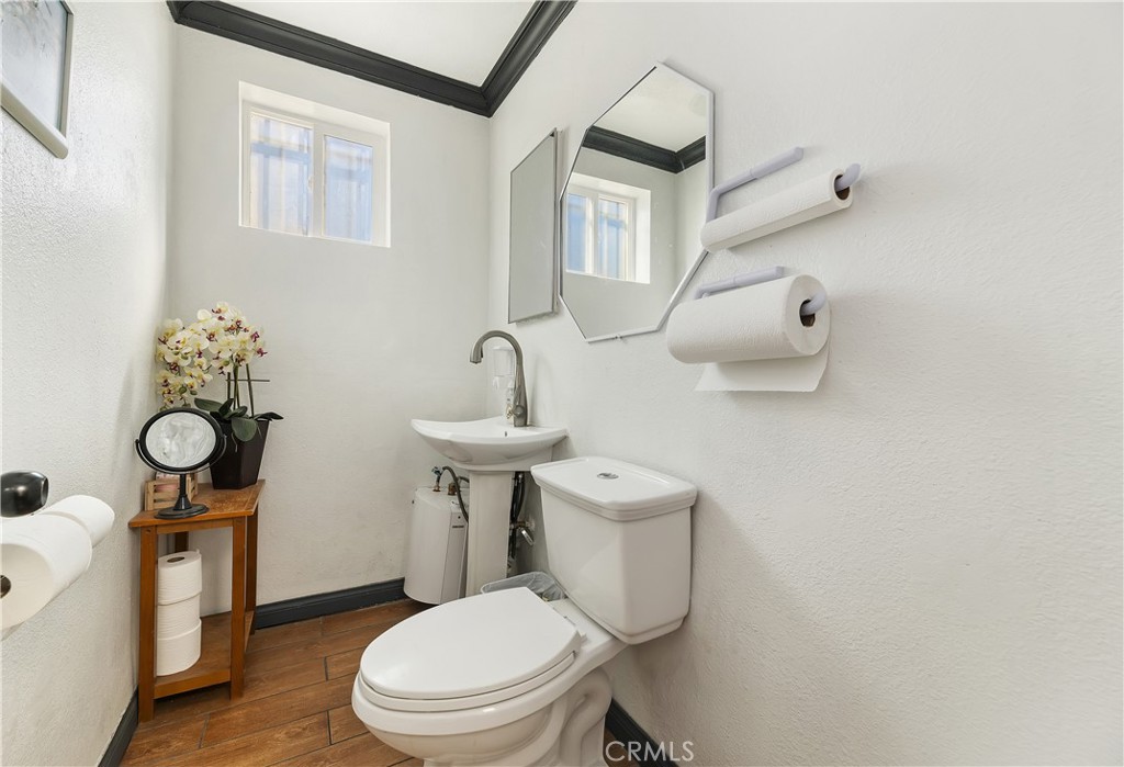 16870 Merrill Property Photo 20