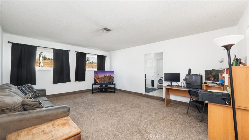 17526 Anastasia Court Property Photo 12