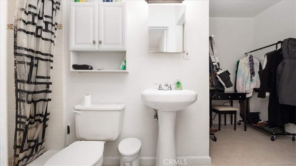 17526 Anastasia Court Property Photo 16