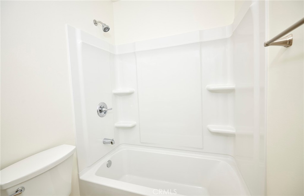 686 S J Street Property Photo 24