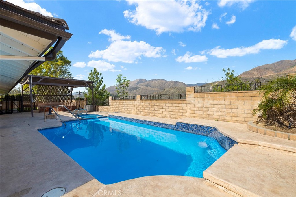 28404 Coachman Lane Property Photo 35