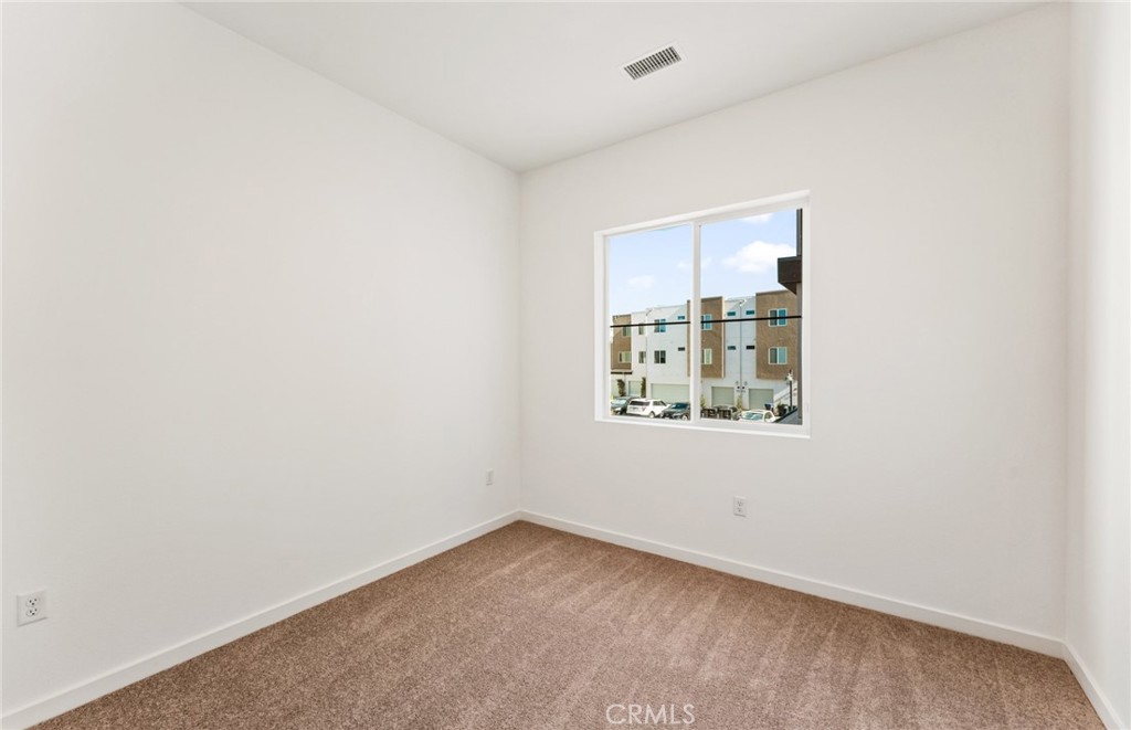 1083 Cadence Property Photo 18