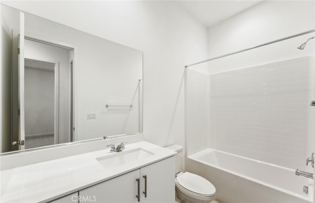1083 Cadence Property Photo 20