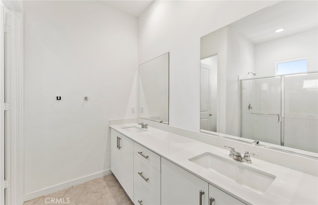 1083 Cadence Property Photo 23