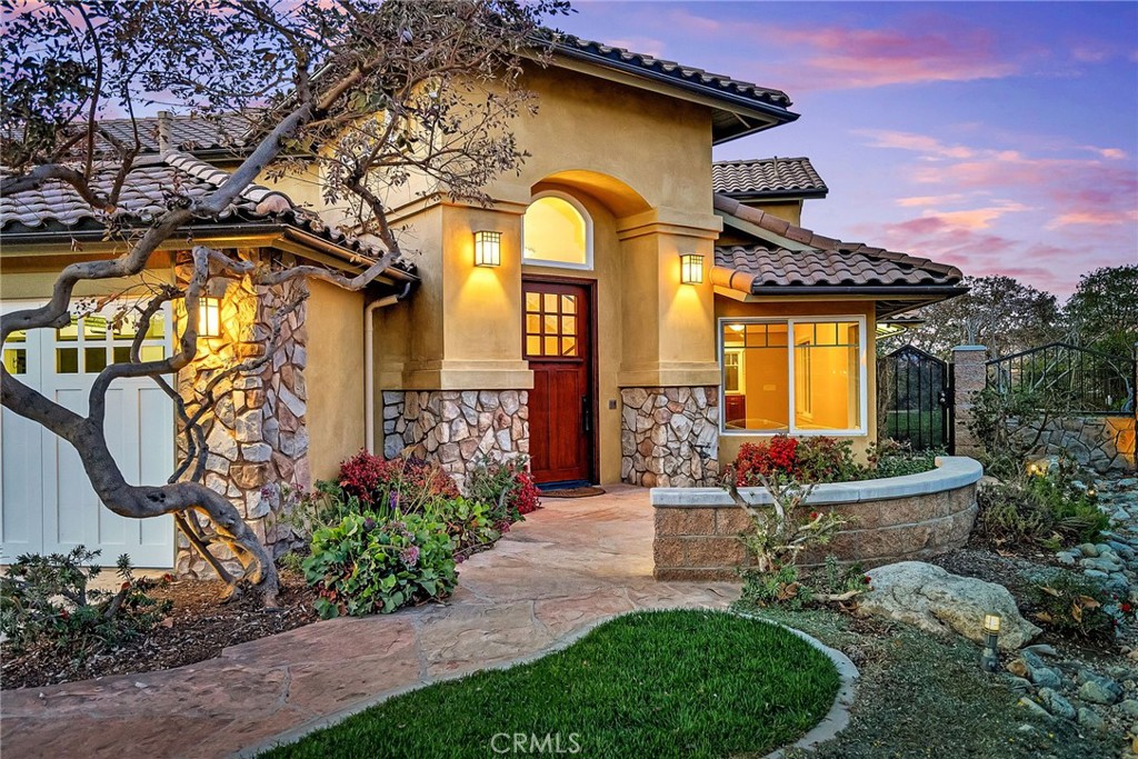 687 Firwood Court Property Photo