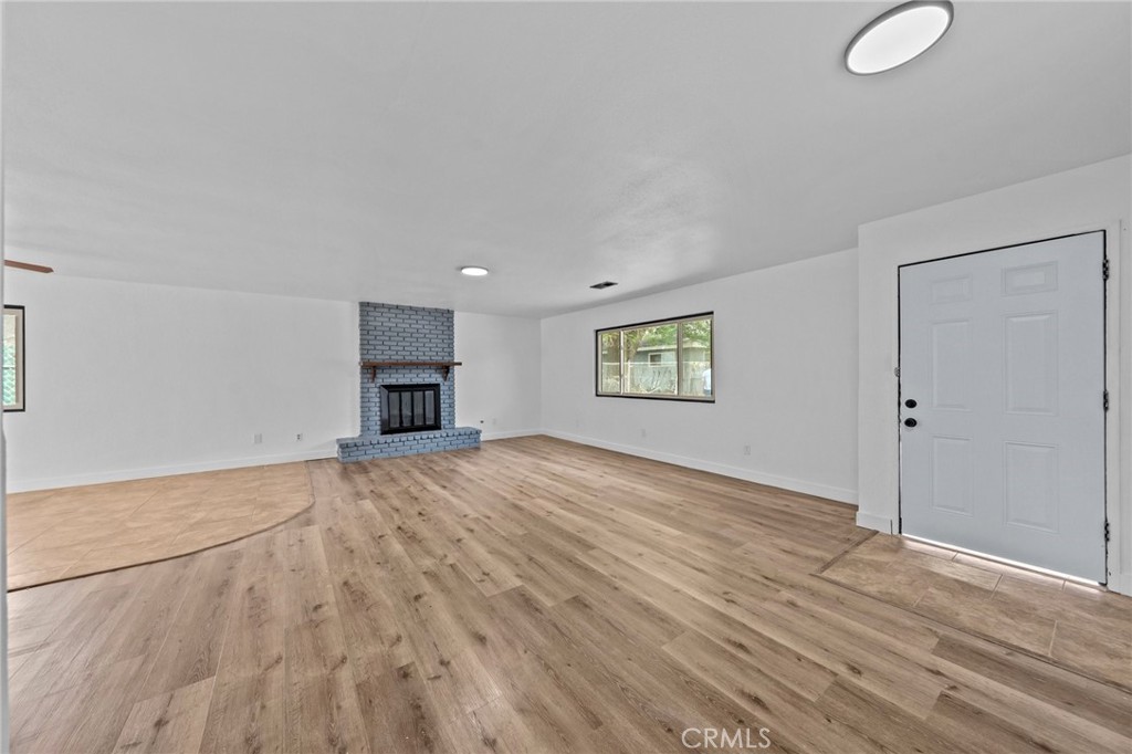 4250 N 3rd Avenue Property Photo 7