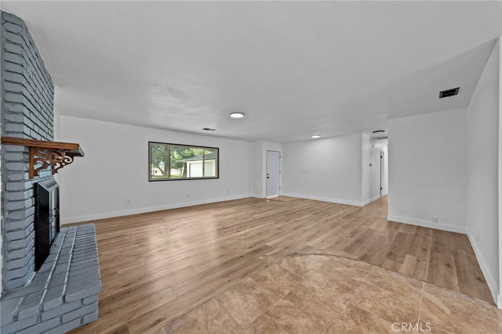 4250 N 3rd Avenue Property Photo 10